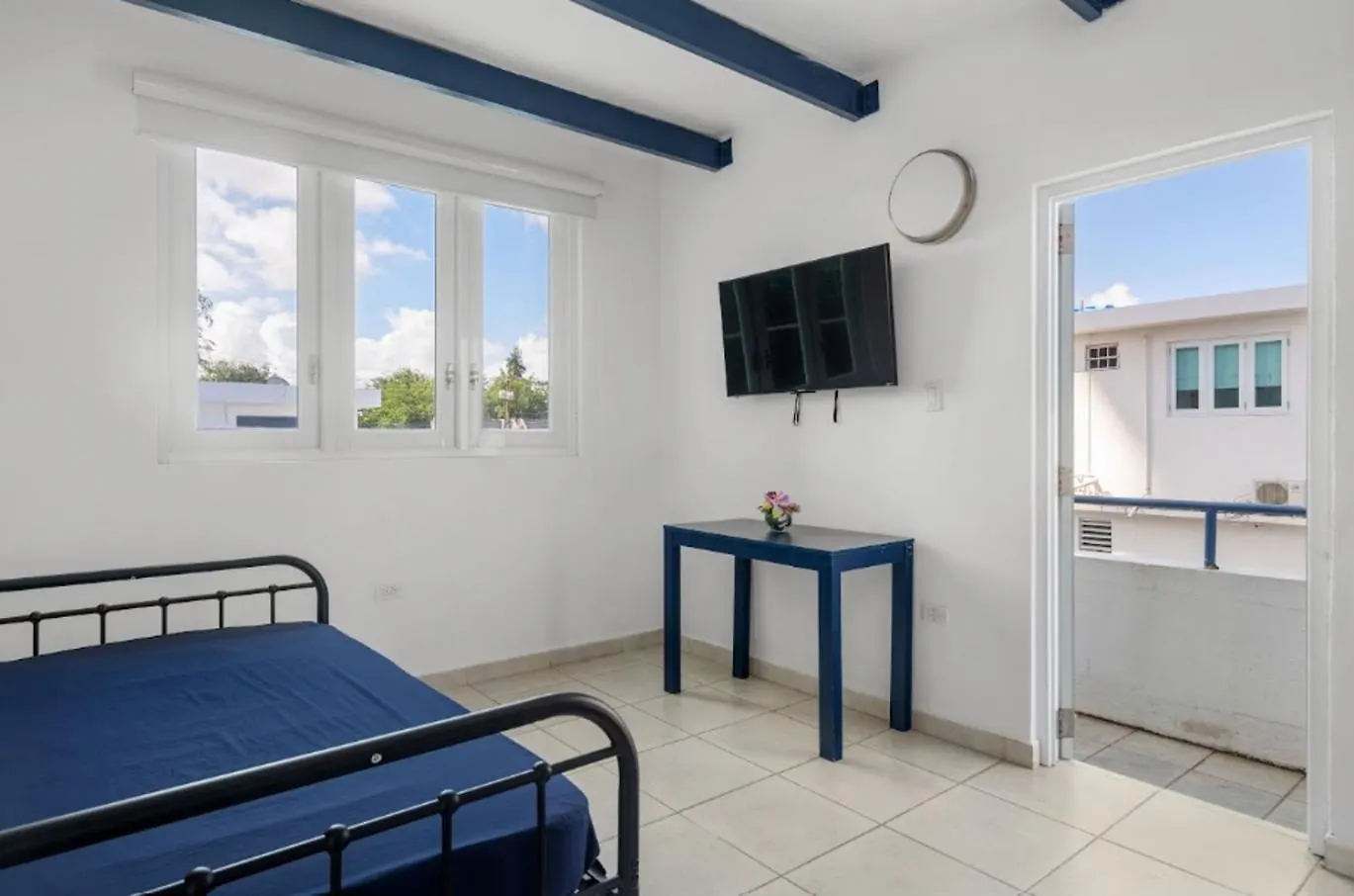 Modern Beach Retreat With Pool And Steps To Beach San Juan Puerto Rico